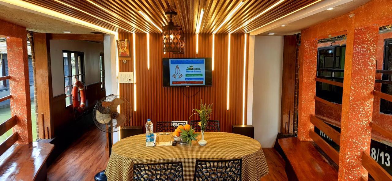 Kera Houseboats Alleppey Alappuzha Екстериор снимка