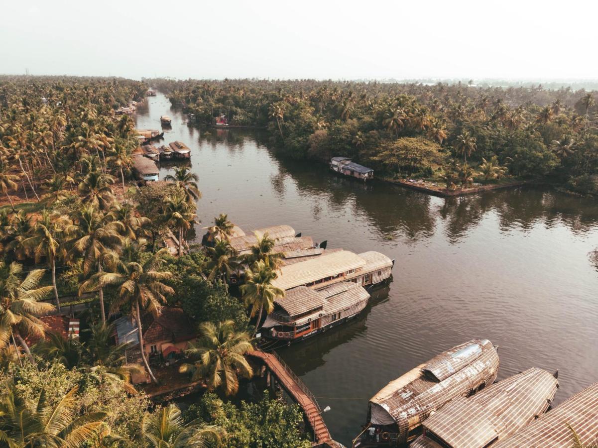Kera Houseboats Alleppey Alappuzha Екстериор снимка