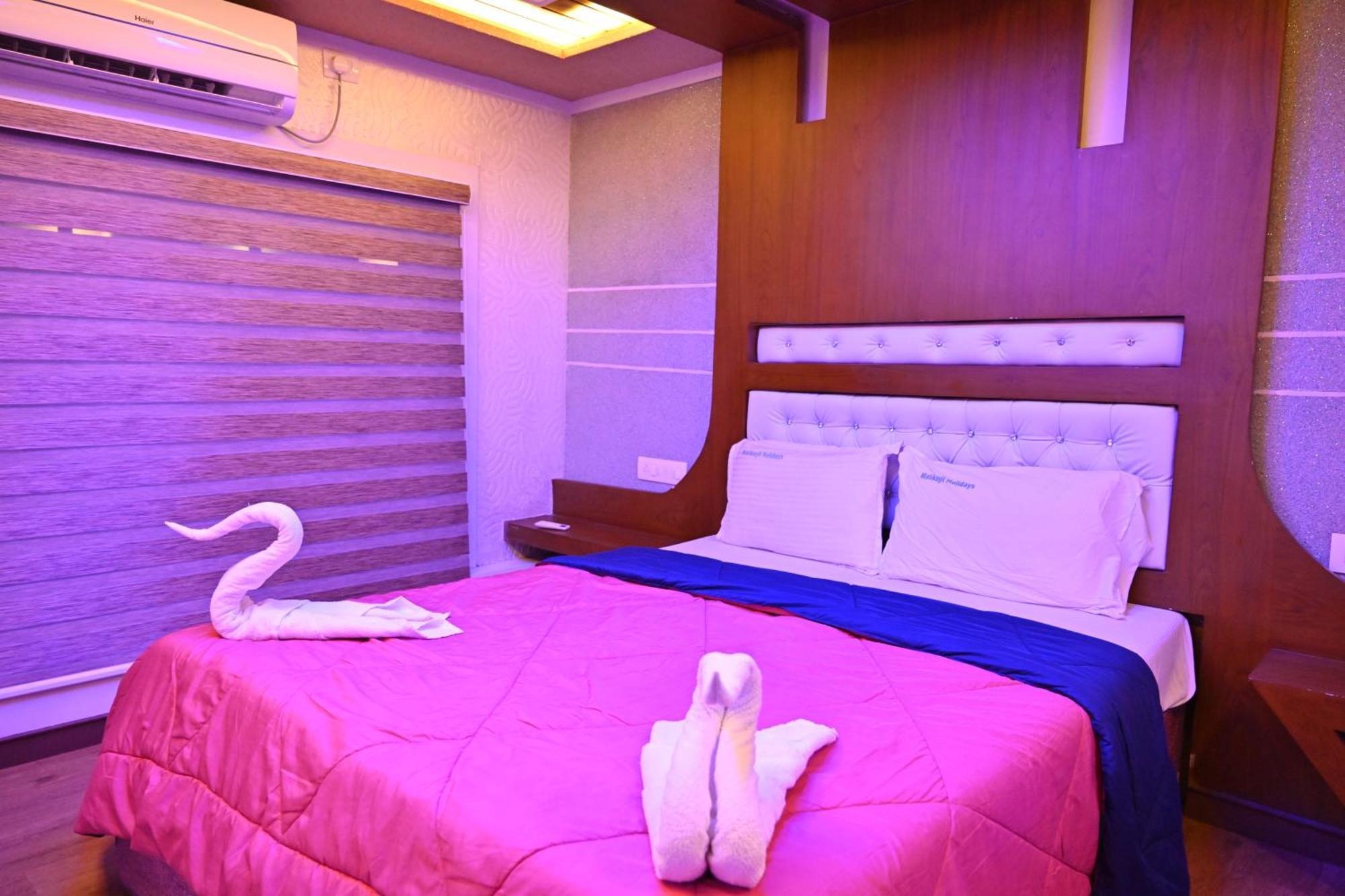 Kera Houseboats Alleppey Alappuzha Екстериор снимка
