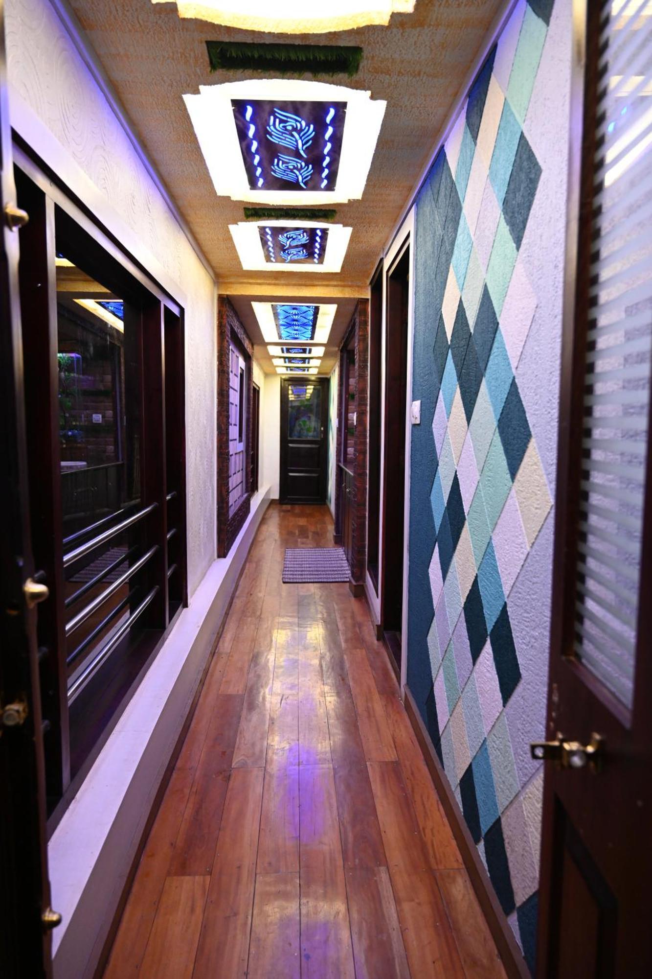 Kera Houseboats Alleppey Alappuzha Екстериор снимка