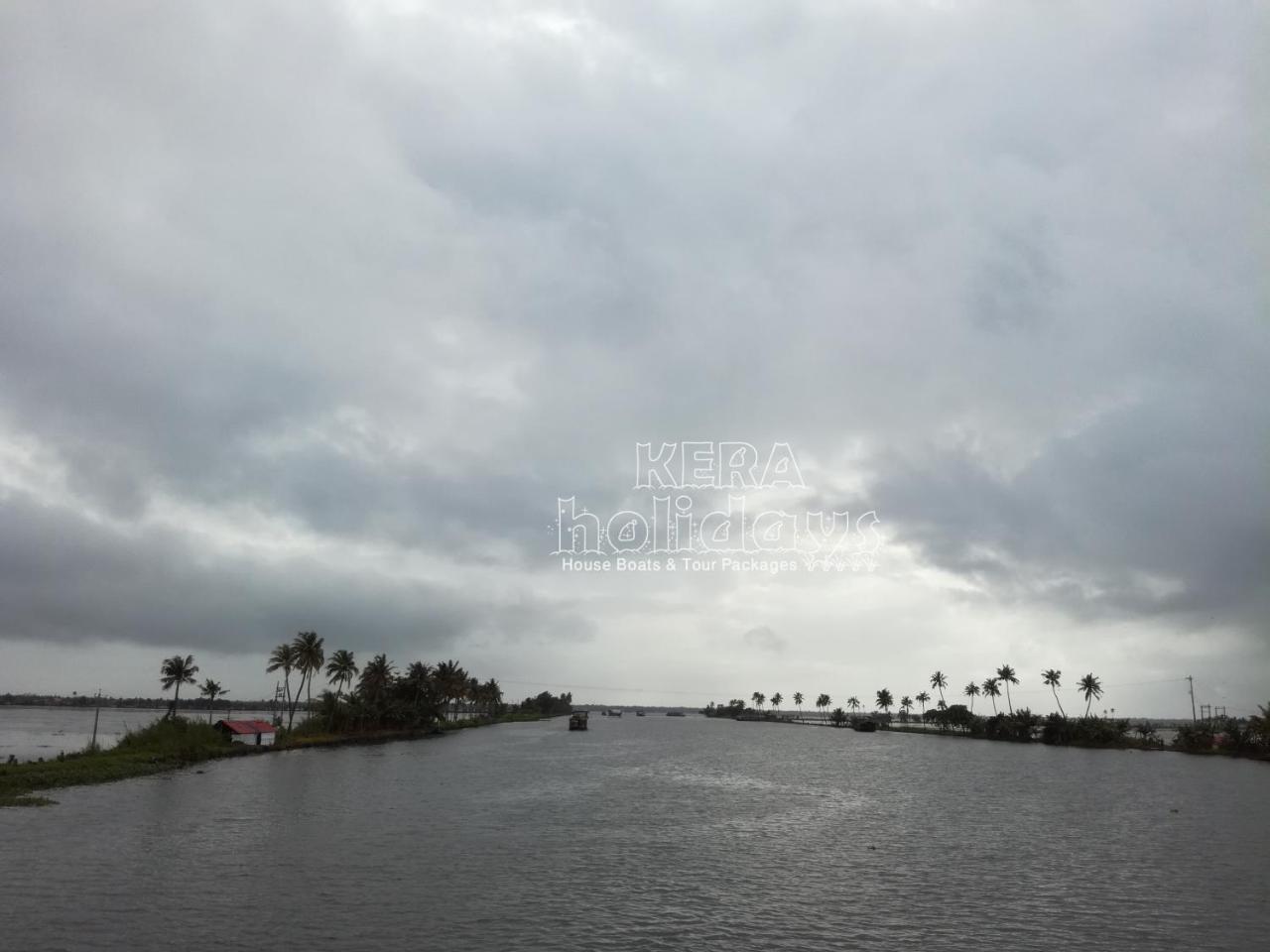 Kera Houseboats Alleppey Alappuzha Екстериор снимка
